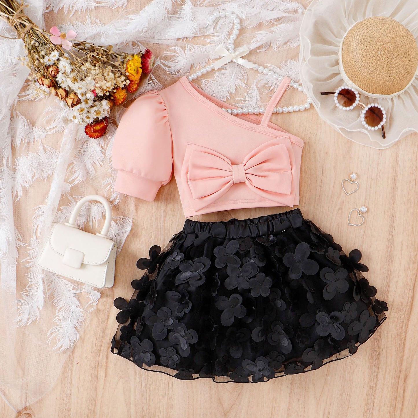 Chic Shoulder Bow Outfit